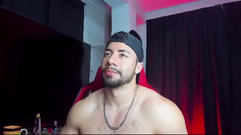 Snapshot of jhojansthetics chatting on 08-01-26, 12:10 Jhojan Strong online show from 08-01-26, 12:10