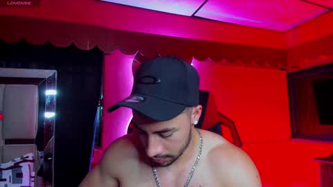 Jhojan Strong  online show from 01-30-25, 10:08