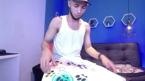 jhon_malo online show from 12-21-25, 05:25