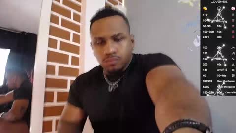 Snapshot of jhonblacke chatting on 12-31-24, 01:08 jhon online show from 12-31-24, 01:08