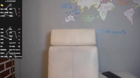 Snapshot of jhonblacke chatting on 02-19-25, 08:10 jhon online show from 02-19-25, 08:10