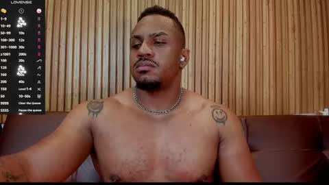 Snapshot of jhonblacke chatting on 03-11-25, 09:02 jhon online show from 03-11-25, 09:02