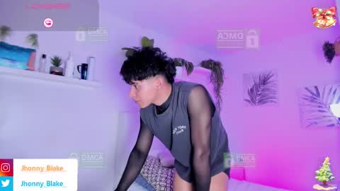 Snapshot of jhonny_blake_ chatting on 11-26-25, 09:49 JHONNATHAN online show from 11-26-25, 09:49