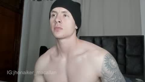 Snapshot of jhonny_macallan chatting on 06-24-26, 05:17 Jhonaiker online show from 06-24-26, 05:17