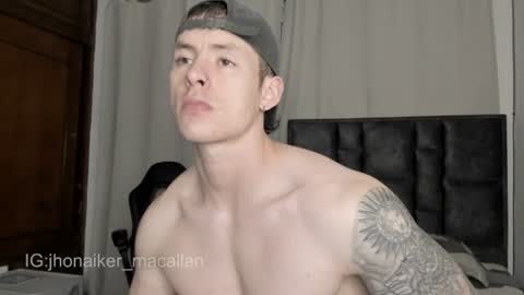 Snapshot of jhonny_macallan chatting on 07-01-26, 03:52 Jhonaiker online show from 07-01-26, 03:52