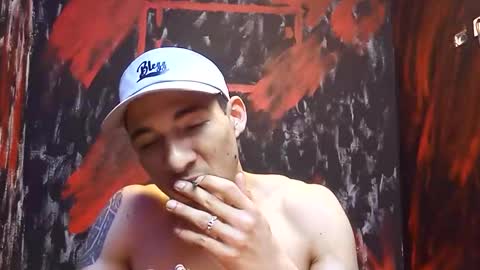 jhonny_thes28 online show from 04-20-26, 12:13