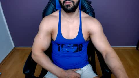 Snapshot of jhonnyboy007 chatting on 12-22-24, 04:50 Black Diamond online show from 12-22-24, 04:50