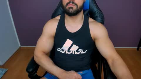 Snapshot of jhonnyboy007 chatting on 02-19-25, 08:12 Black Diamond online show from 02-19-25, 08:12