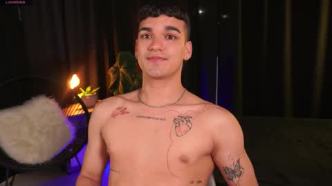 Jhonny  online show from 12-19-25, 02:40