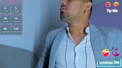 Jhony Alzate online show from 12-08-24, 04:04