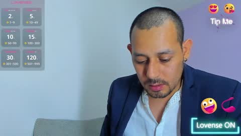 Jhony Alzate online show from 12-14-24, 10:13