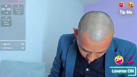 Jhony Alzate online show from 12-22-24, 10:49