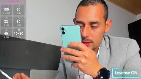 Jhony Alzate online show from 02-27-26, 02:55