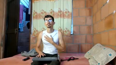 Jhosuamoore  online show from 02-03-26, 11:37