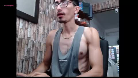jhosuamoore2 online show from 05-23-26, 01:48