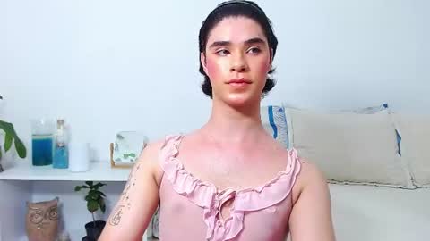 Jhuan Nhez online show from 06-16-26, 01:19