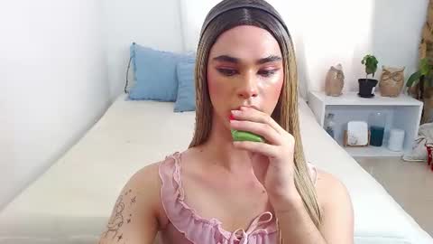 Jhuan Nhez online show from 07-05-26, 07:10