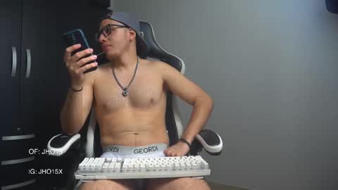 Jhx online show from 01-15-26, 06:11