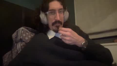 Jigz1986 online show from 12-17-24, 01:50