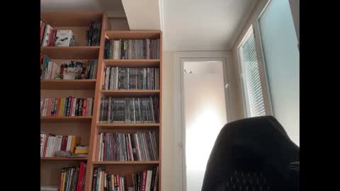 Snapshot of jim_dick chatting on 01-31-25, 03:22 Jim Dick online show from 01-31-25, 03:22