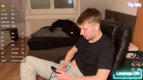 Jimmy online show from 04-14-26, 04:13