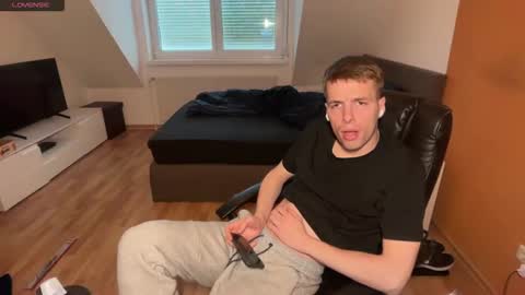 Jimmy online show from 04-28-26, 04:12