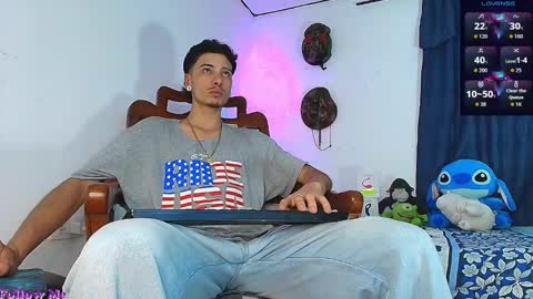 Jimm  Independent Model  online show from 10-20-25, 12:11