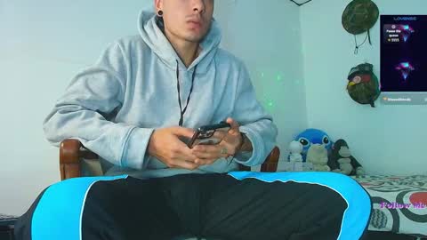 Snapshot of jimm66_ chatting on 02-27-26, 04:01 Jimm Independent Model online show from 02-27-26, 04:01