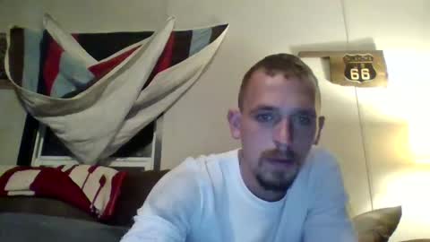 Jimmie online show from 12-04-24, 01:25