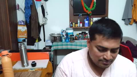 Snapshot of jimmy2119 chatting on 09-18-25, 08:00 ASK online show from 09-18-25, 08:00