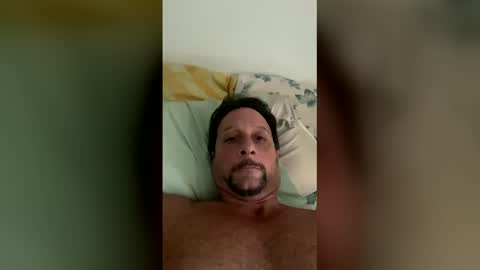 Snapshot of jimmy804866 chatting on 05-23-26, 11:47 jimmy804866 online show from 05-23-26, 11:47