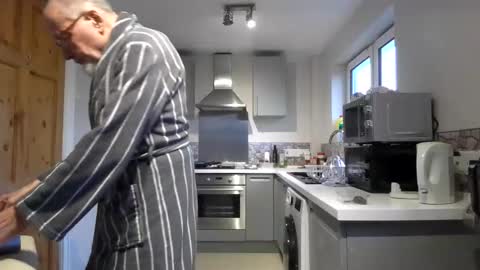 Jimmy Benido online show from 03-23-26, 05:39