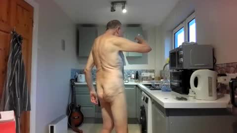 Jimmy Benido online show from 03-26-26, 05:51