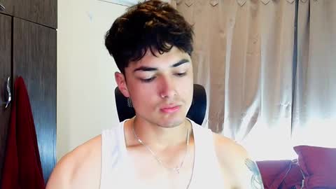 Snapshot of jimmy_classic chatting on 11-04-25, 04:17 jimmy_classic online show from 11-04-25, 04:17