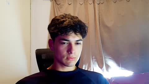 Snapshot of jimmy_classic chatting on 12-04-25, 01:59 jimmy_classic online show from 12-04-25, 01:59