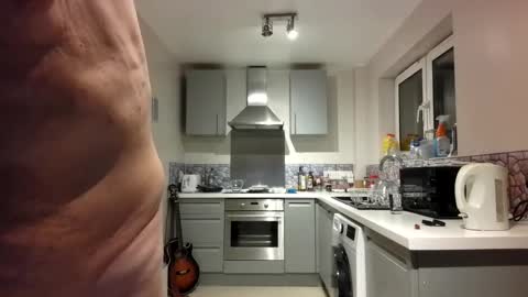 Jim Redgewell online show from 11-19-25, 05:46