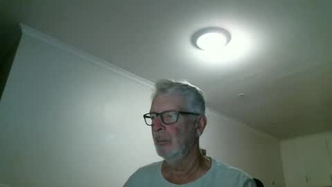 Snapshot of jimmythebadboy chatting on 02-09-26, 11:25 jimmythebadboy online show from 02-09-26, 11:25