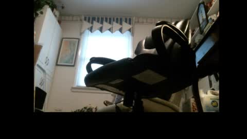 Snapshot of jimsundies chatting on 02-11-25, 02:46 jimwellhung online show from 02-11-25, 02:46