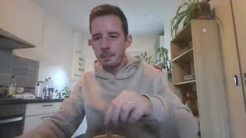 jin16000 online show from 11-11-25, 08:03