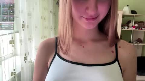 Jinny online show from 10-28-25, 07:34