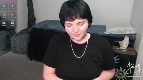 Snapshot of jinxyfawn chatting on 06-27-26, 07:13 jinxyfawn online show from 06-27-26, 07:13