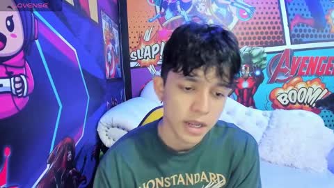 Snapshot of jisus_cat chatting on 02-23-25, 06:56 Jisus online show from 02-23-25, 06:56