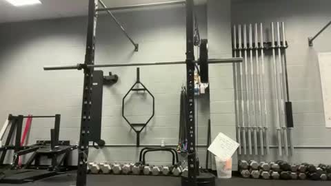 Snapshot of jitzgolfer chatting on 12-17-25, 01:06 jitzgolfer online show from 12-17-25, 01:06