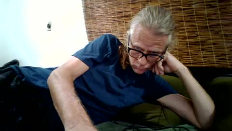 jizzmitten5 online show from 07-02-26, 03:06