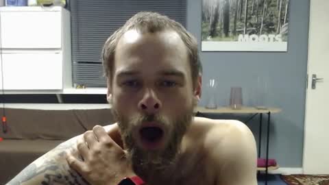 JamesJan van Rebel online show from 11-04-25, 02:43