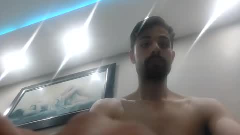 jjj963733 online show from 01-05-26, 06:11