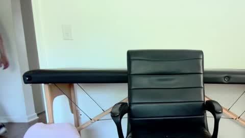 Nicole  Allen online show from 07-31-26, 10:09