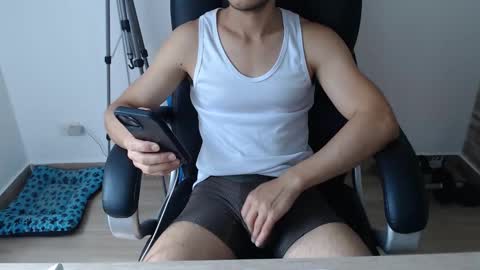 Snapshot of jjrod91 chatting on 09-15-25, 05:13 Jon online show from 09-15-25, 05:13