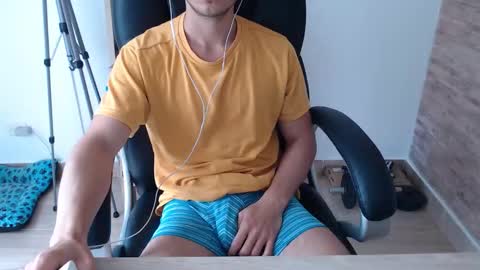 Snapshot of jjrod91 chatting on 09-30-25, 03:28 Jon online show from 09-30-25, 03:28