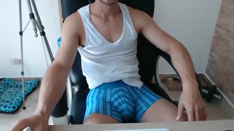 Snapshot of jjrod91 chatting on 10-23-25, 02:27 Jon online show from 10-23-25, 02:27